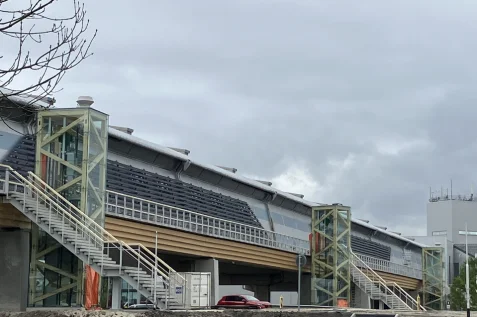Pedestrian bridge Royal FloraHolland Kampstaal