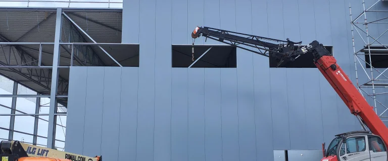 Scania Hasselt dak-en wand beplating