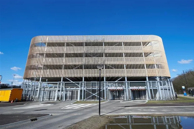 Parking Garage Eindhoven Kampstaal 