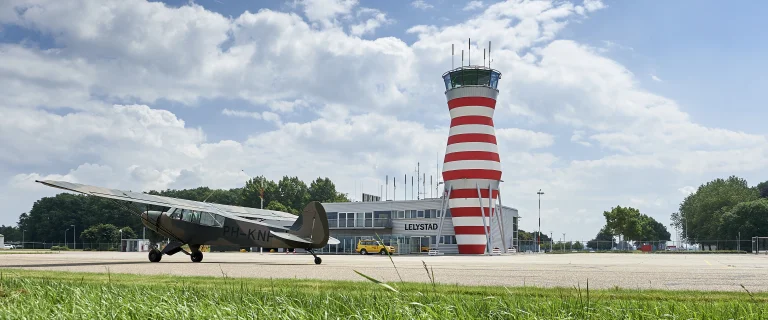 Cladding_Communication_tower_Lelystad_Airport_Kamplacon