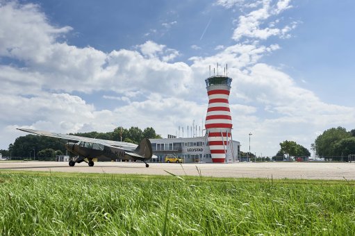 Steel construction Kampstaal Lelystad airport