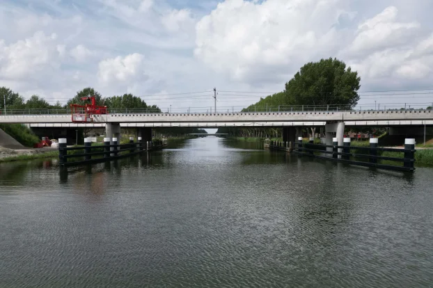 Fendering Spoorbaanpad Almere