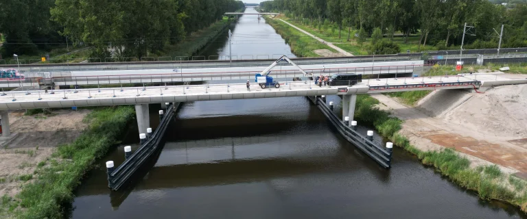 Fendering Spoorbaanpad Almere