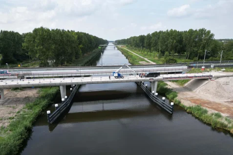 Fendering Spoorbaanpad Almere