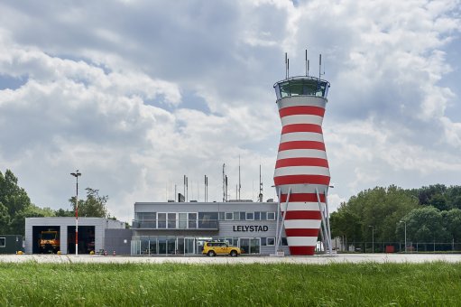 Steel construction Kampstaal Lelystad Airport