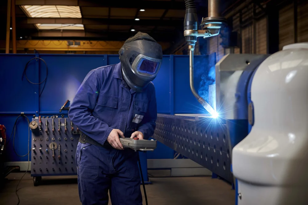 Welding robot Vossebelt