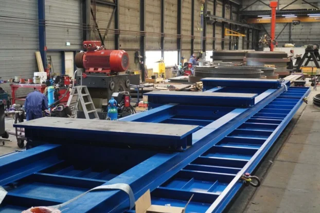 Modular pouring tables Bativo B.V.