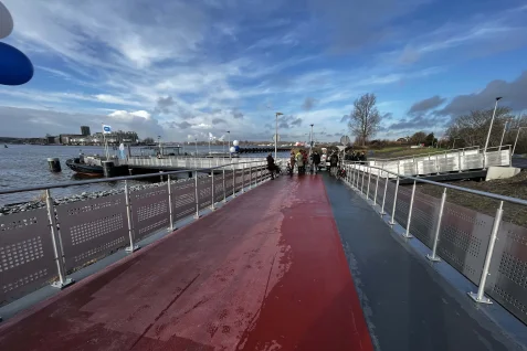 Pontonaanlandingen Zeeburgereiland, Amsterdam