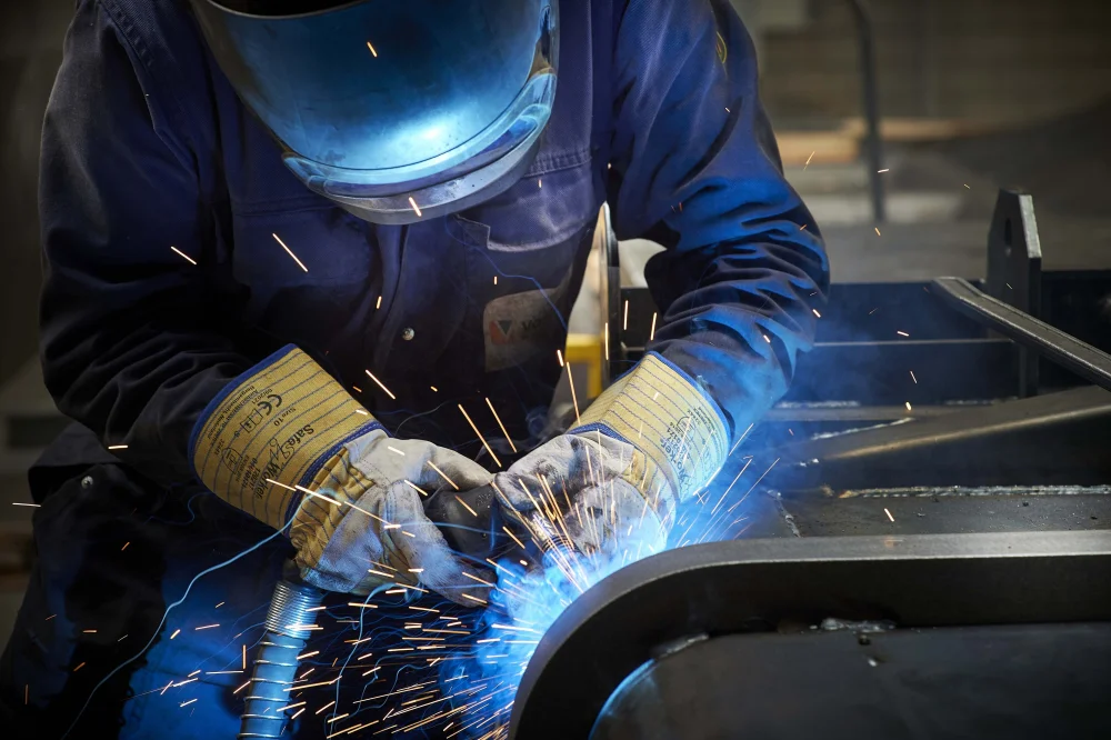 Service and maintenance Vossebelt