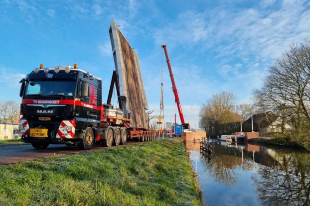 Bedum swing bridge Groningen