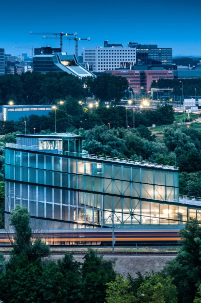 Steel_construction_Vattenfall_Amsterdam_Kampstaal